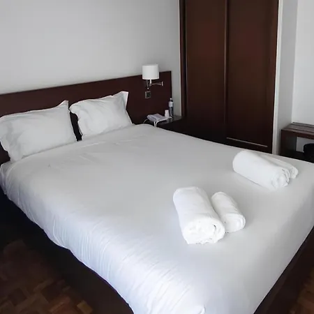 Hotel Slow -