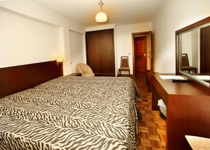 Rio Cavado ホテル 2*